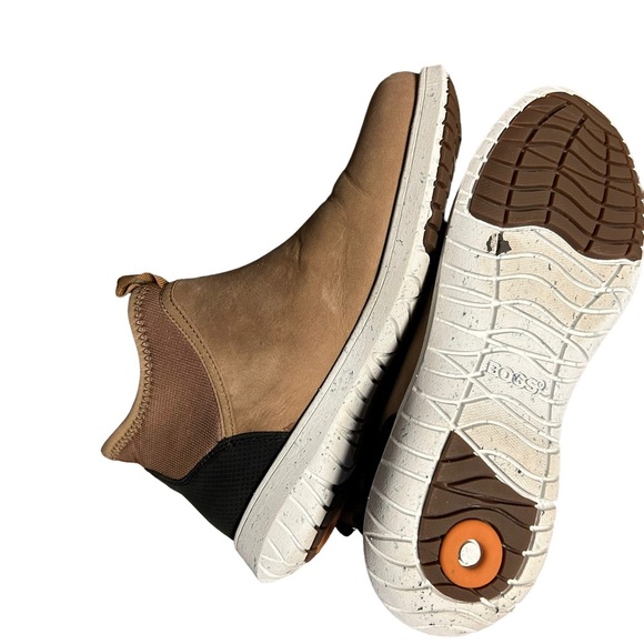 BOGS Women's Juniper Chelsea Snow Boot slip on sneaker bootie 6.5 toffee tan - Picture 2 of 5